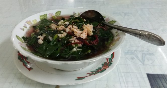 Món canh tập tàng - Ảnh: T.B.T.