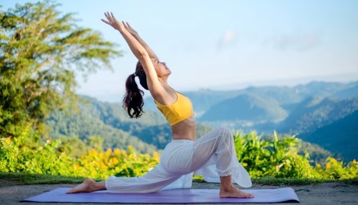 9 lợi ích tuyệt vời của yoga đối với sức khỏe - Ảnh 2. 9 lợi ích tuyệt vời của yoga đối với sức khỏe - Ảnh 2.